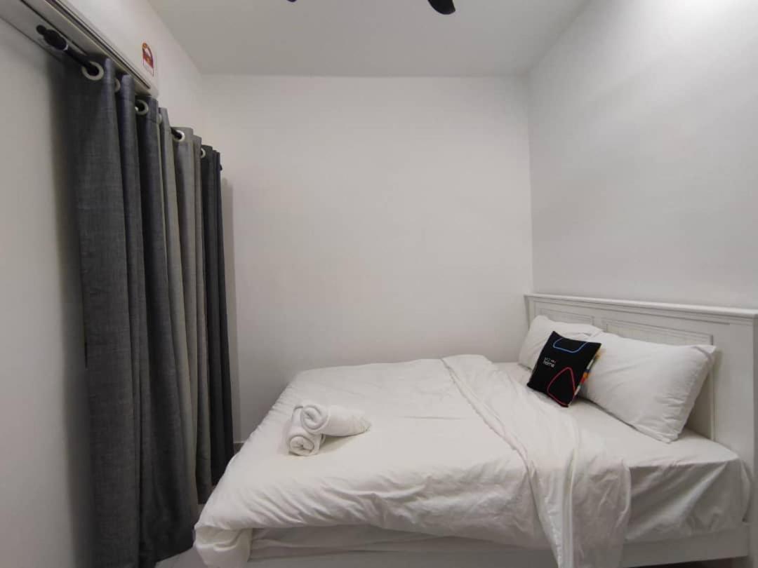 Ezhome Mesahill
